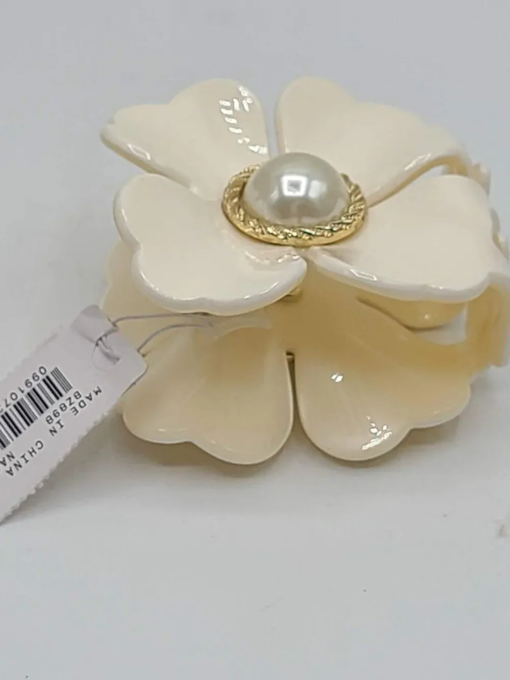 J Crew Factory White Flower Hair Claw Clip NWT